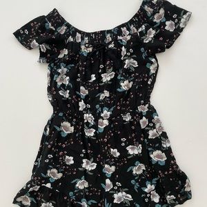 SOLD-B.O.G Collective Floral Black Romper Short Sleeve Size S 100% Viscose